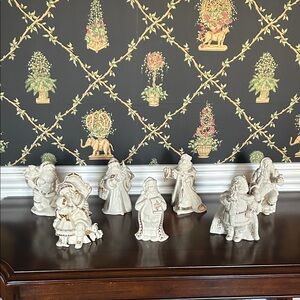 Lenox china jewels Santa collection. 7 Santa’s no chips or cracks